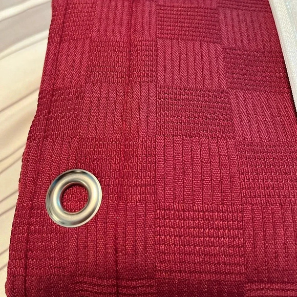 Fabric Showercurtain - Picture 4 of 4